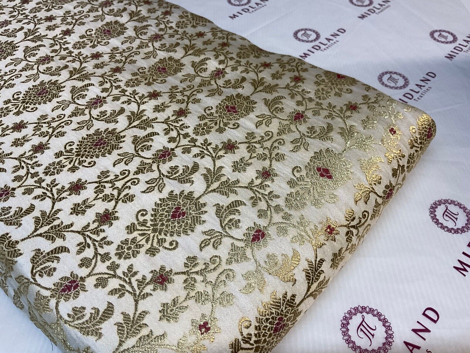 Indian Floral wedding Brocade Fabric ideal for waistcoats 114cm wide M1772