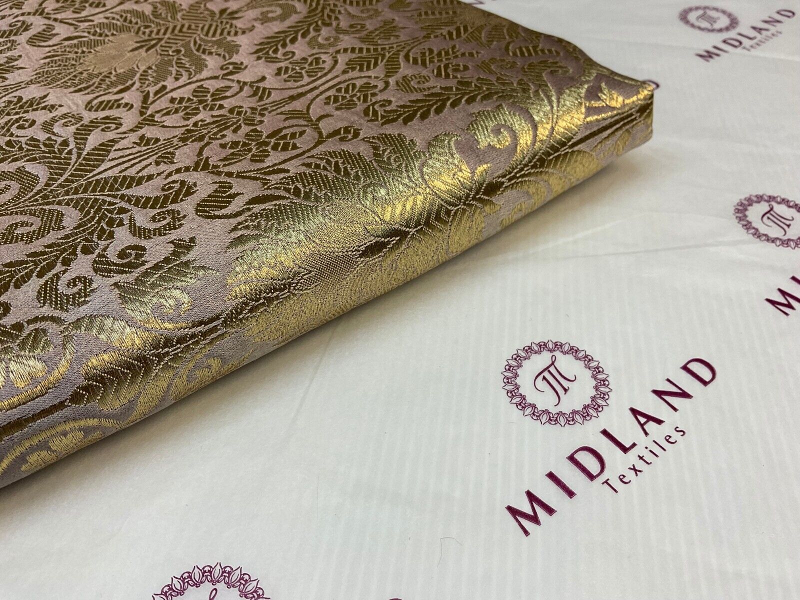 Indian Floral Ornamental wedding Banarsi Brocade Fabric 114cm wide M1774