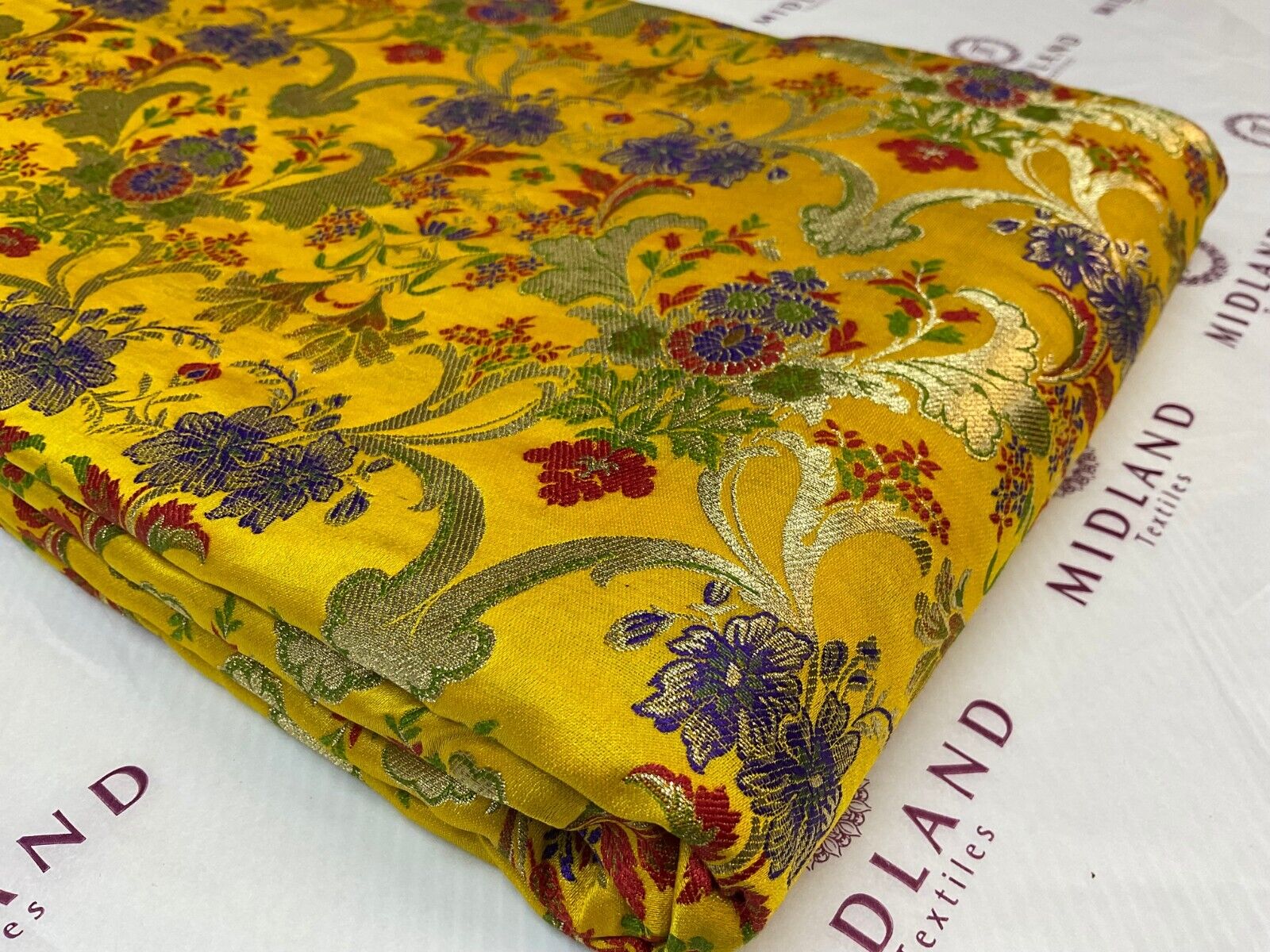 Ornamental Floral Silk Kingkhab wedding Brocade Fabric 114cm wide M1770