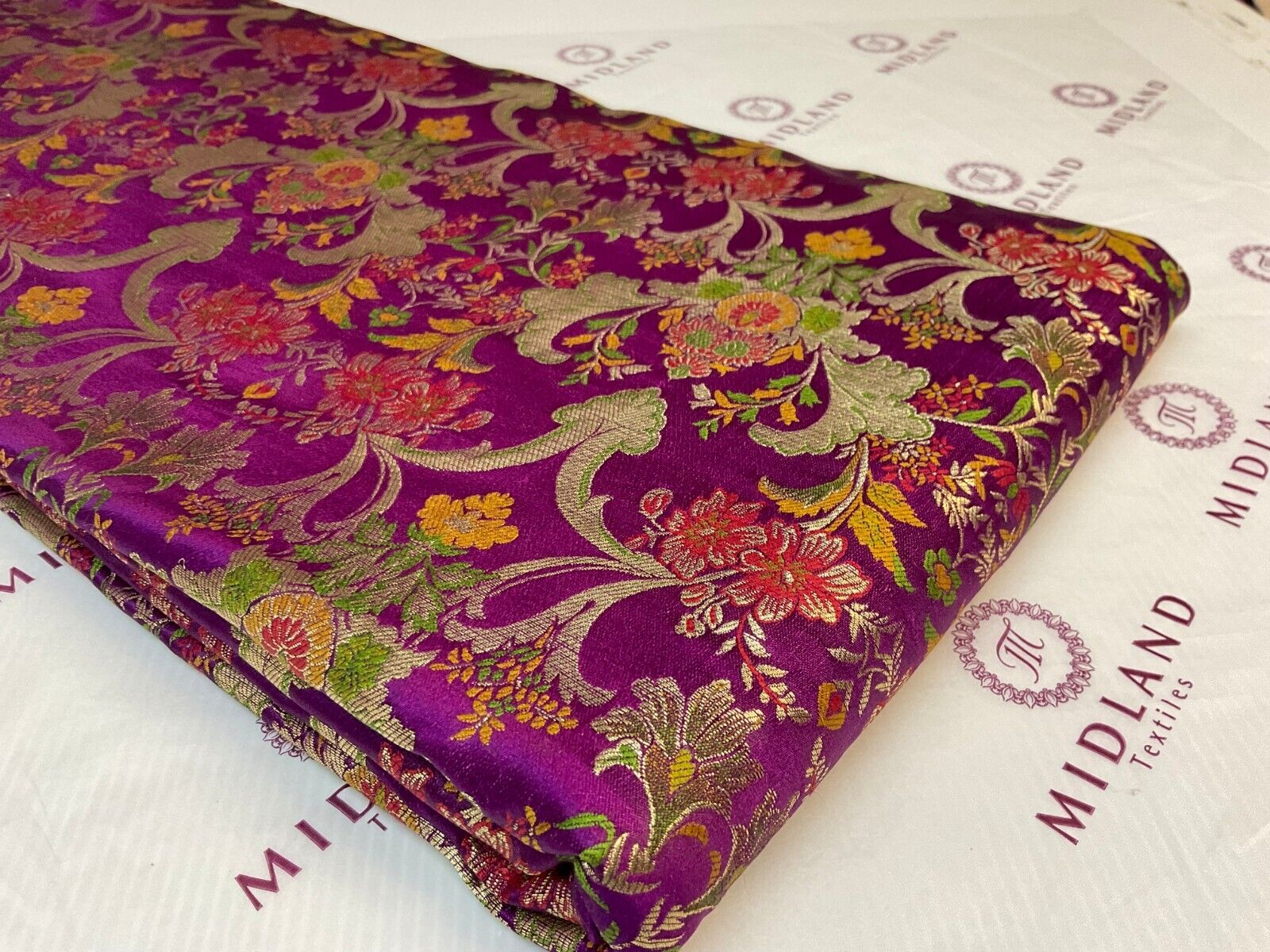 Ornamental Floral Silk Kingkhab wedding Brocade Fabric 114cm wide M1770