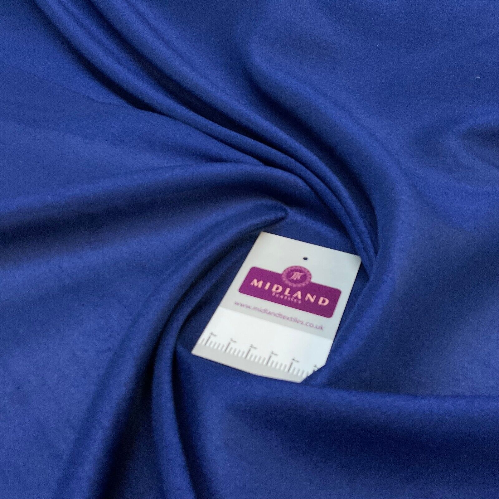 Plain Silky crepe Faux silk dress fabric 44 inches wide M1693