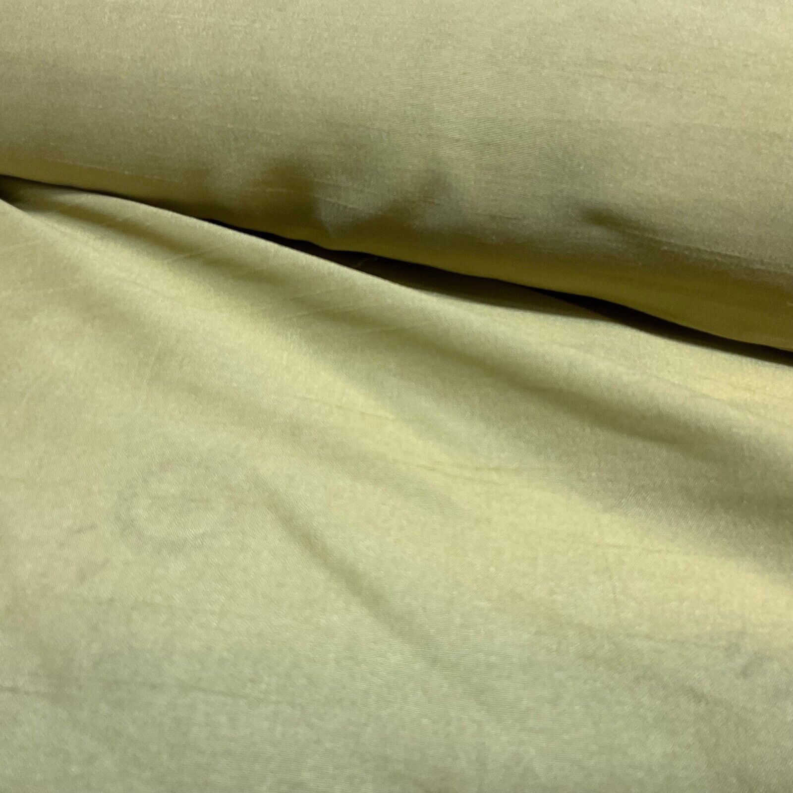 Plain Silky crepe Faux silk dress fabric 44 inches wide M1693