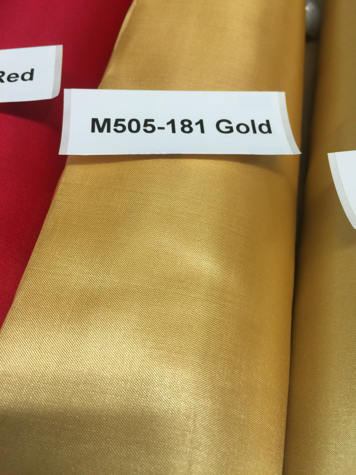 Silky Habutae Lining Fabric - 100% Polyester Non-Stretch M500