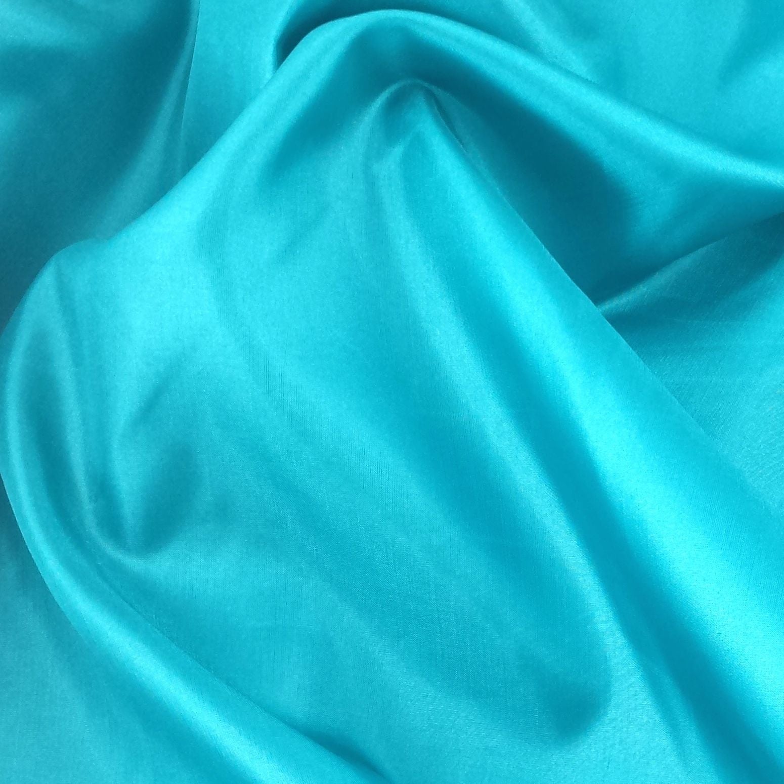 Silky Habutae Lining Fabric - 100% Polyester Non-Stretch M500