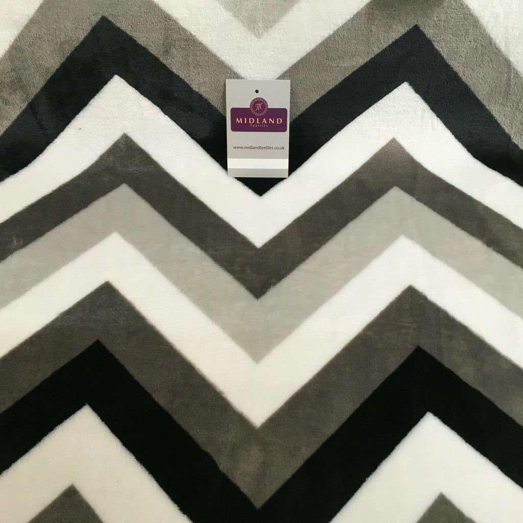 Black Grey Chevron Zigzag Cuddle Fleece Fabric 150 cm MH1356 Mtex