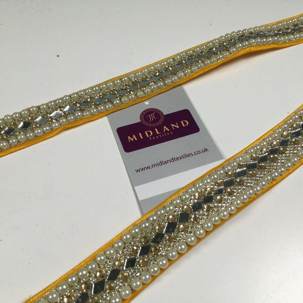 25 mm Cut out Diamond shape mirror pearl border edging sari bridal M1342