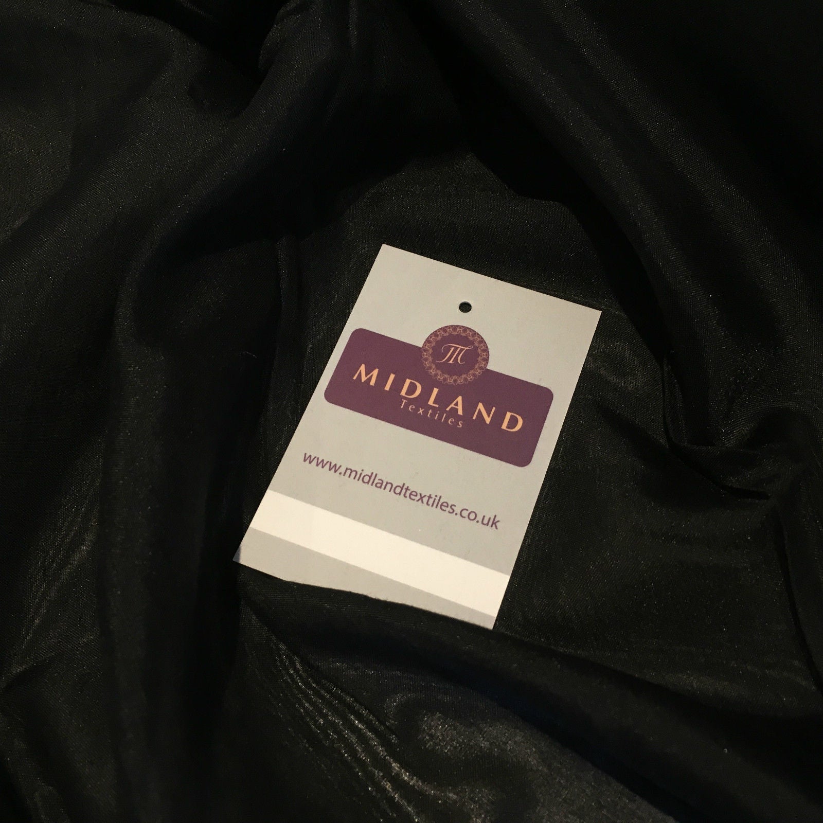 Lightweight soft sheer Poly-voile ideal for curtains and dressmaking 44' M718