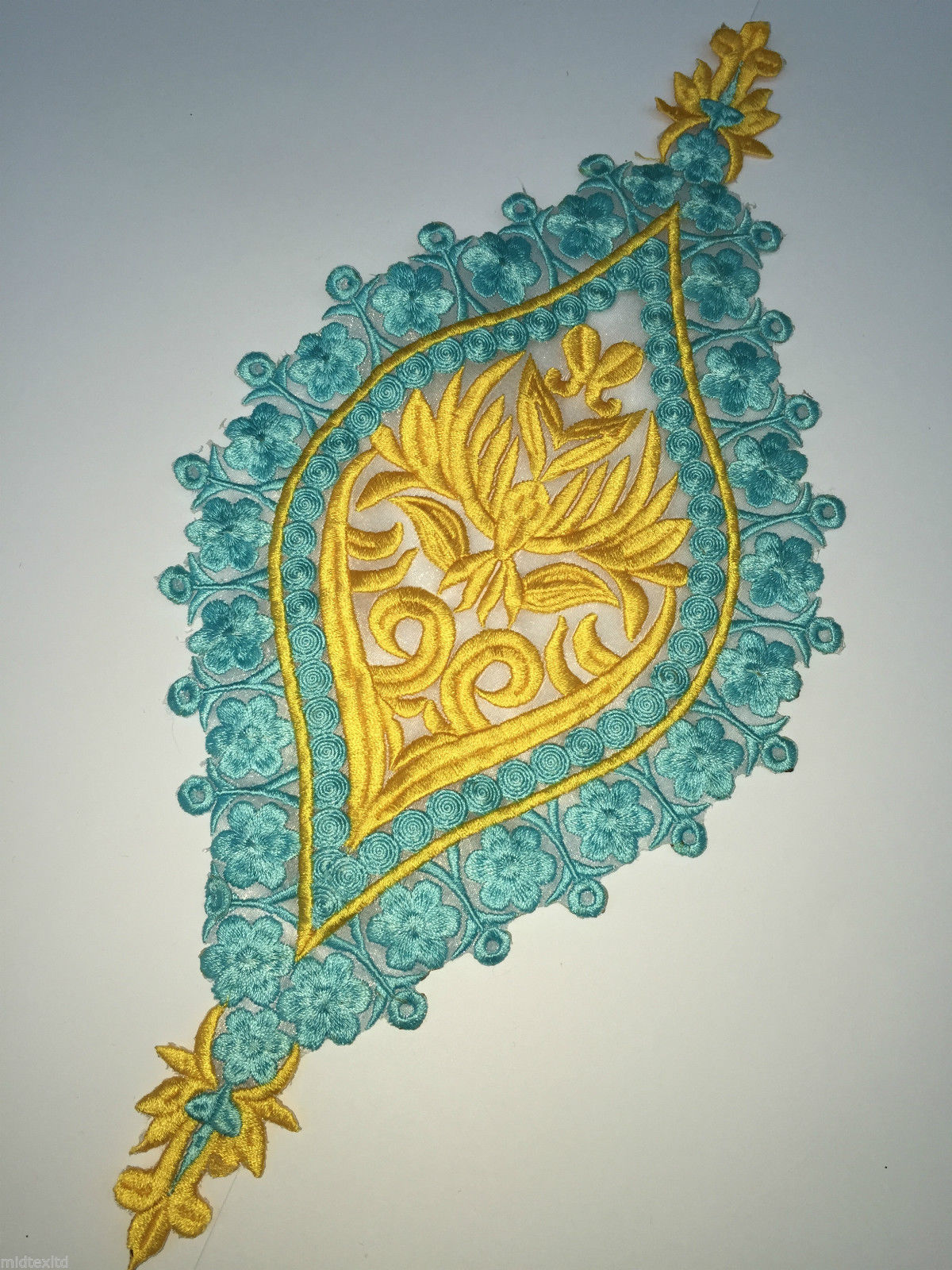 Indian Patch Floral Design Embroidered Quilting Dress Applique 1 Pc M355