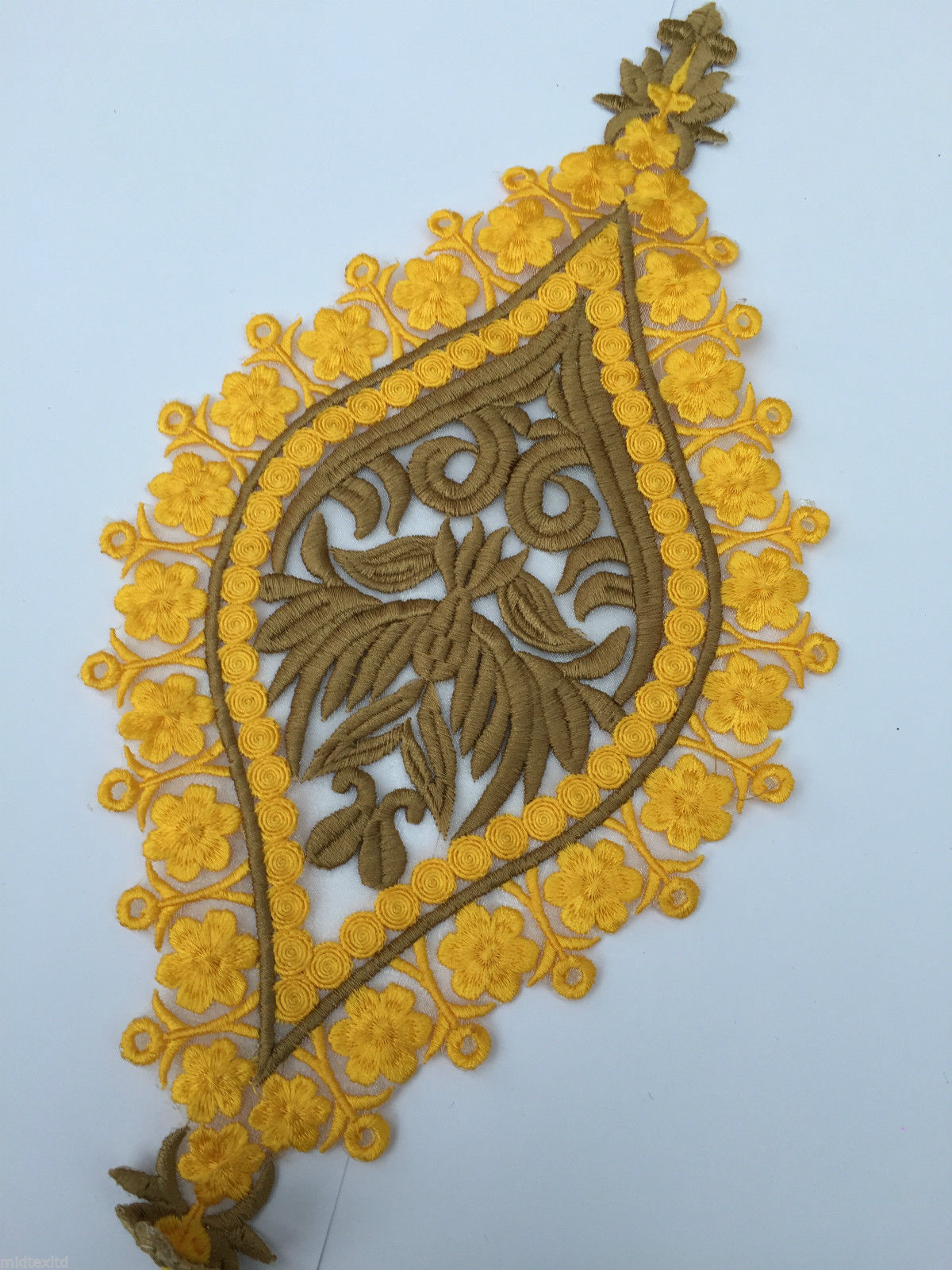 Indian Patch Floral Design Embroidered Quilting Dress Applique 1 Pc M355