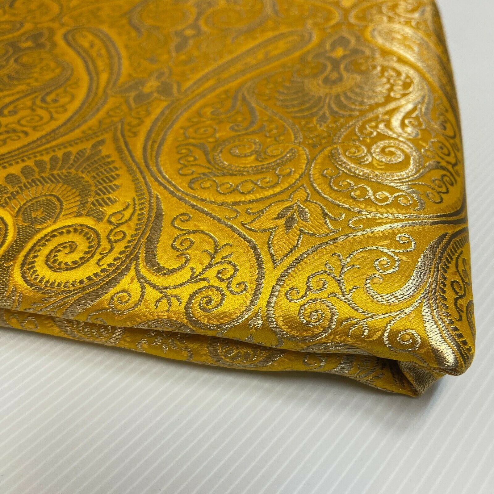 Ornamental paisley gold metallic print Indian banarsi Brocade fabric M1537 Mtex