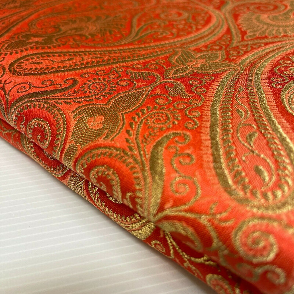 Ornamental paisley gold metallic print Indian banarsi Brocade fabric M1537 Mtex