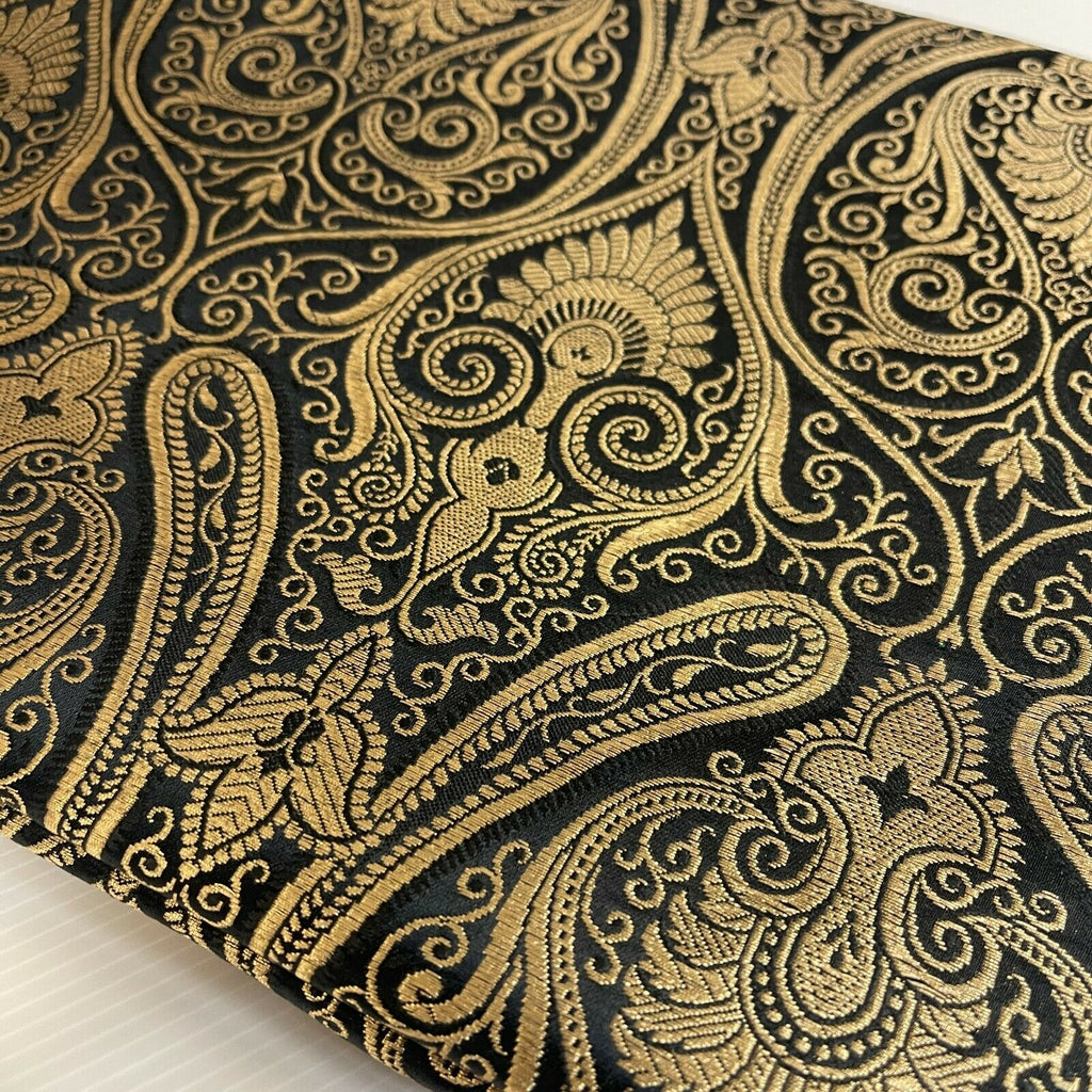 Ornamental paisley gold metallic print Indian banarsi Brocade fabric M1537 Mtex