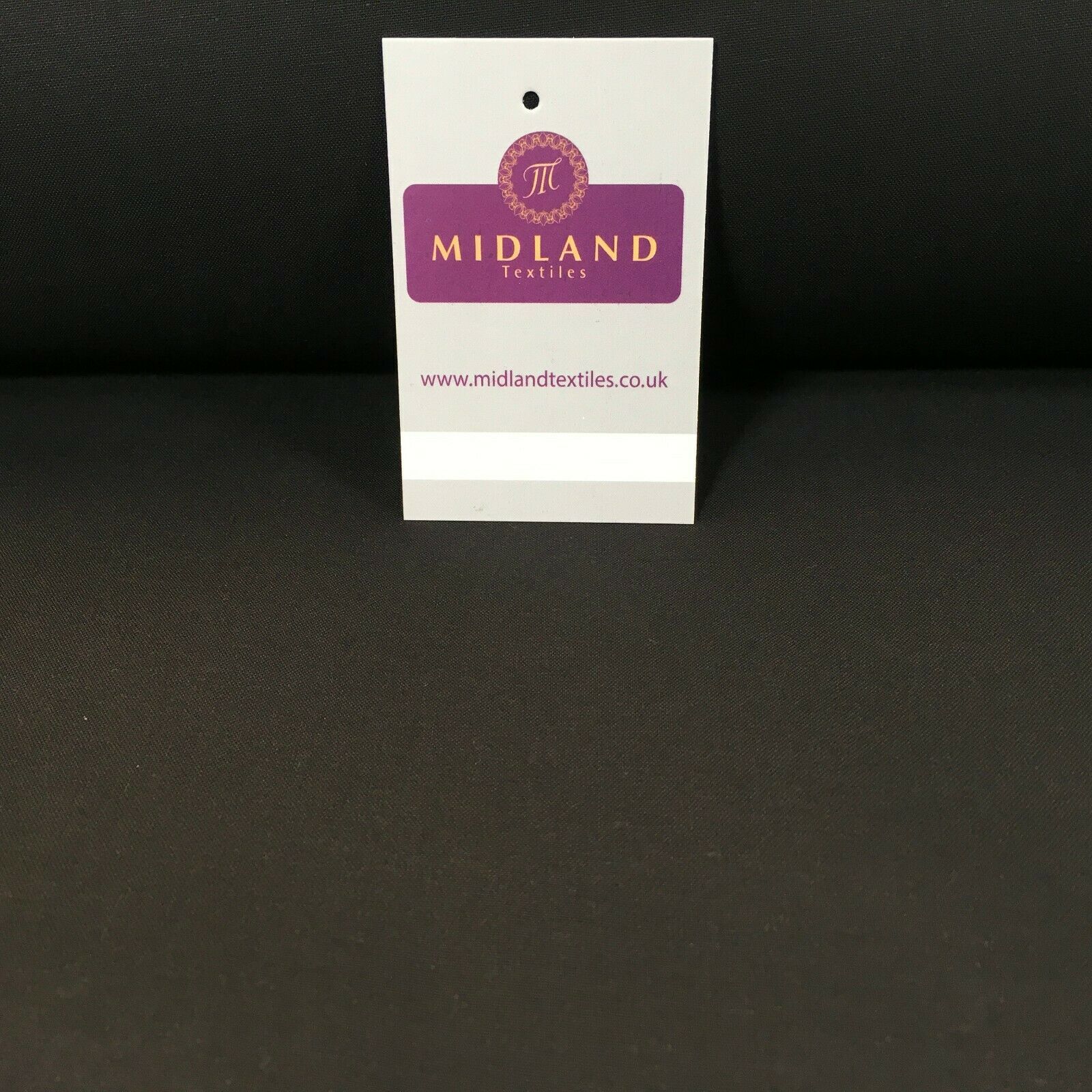 Poly Cotton Sheeting fabric ideal for bedding, backdrops & Crafting M1423