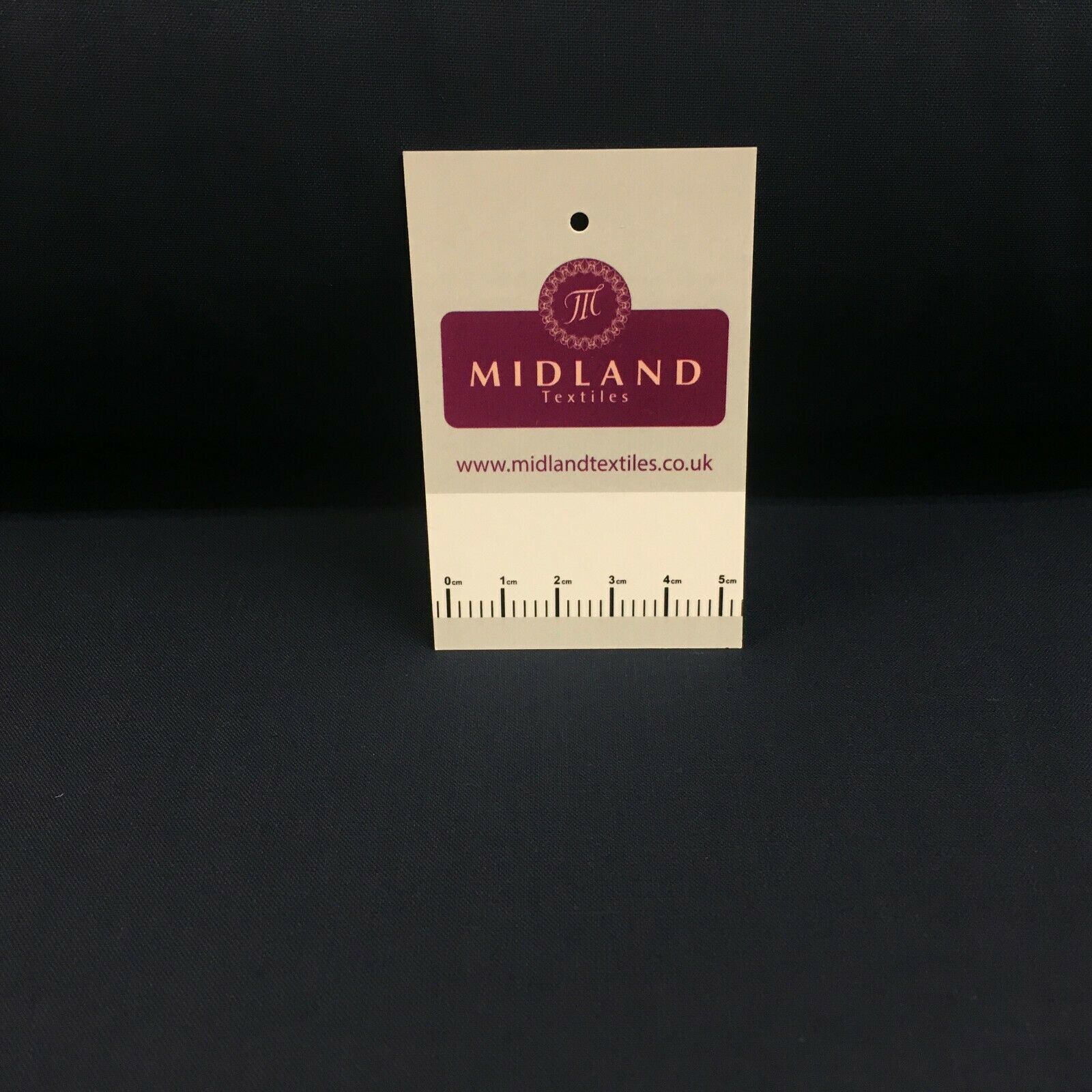 Poly Cotton Sheeting fabric ideal for bedding, backdrops & Crafting M1423