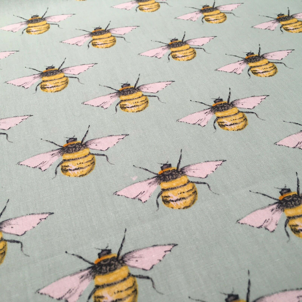 100% Cotton Poplin printed bees craft mask Fabric 110 cm MD1398 Mtex