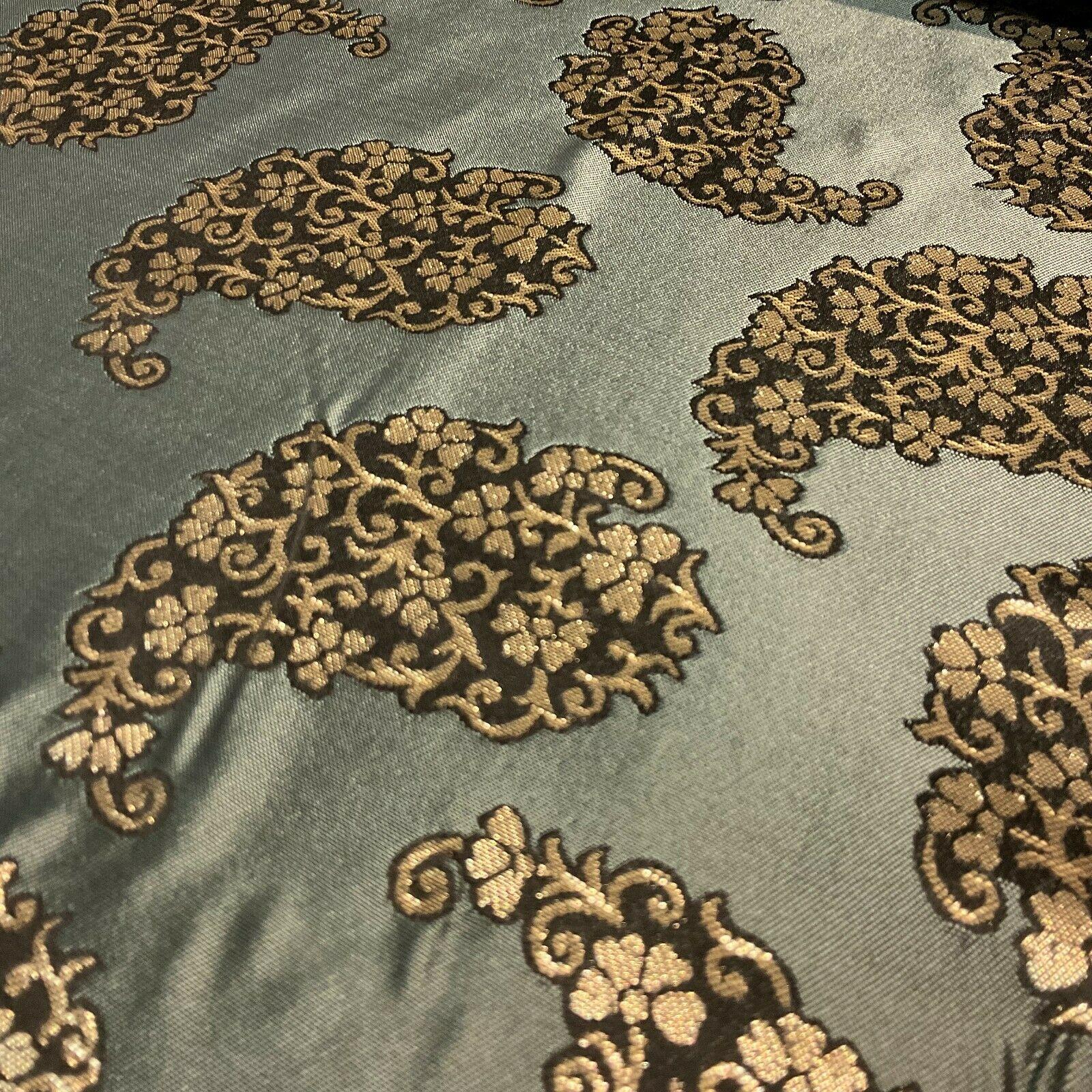 Paisley Brocade Wedding Banarsi Fabric 147 cm M1598