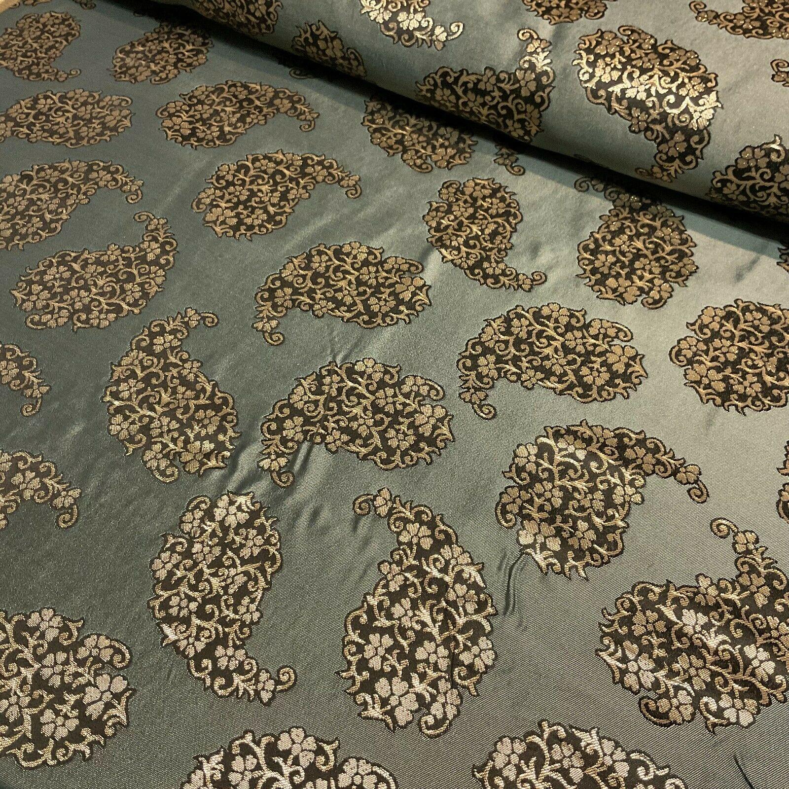 Paisley Brocade Wedding Banarsi Fabric 147 cm M1598