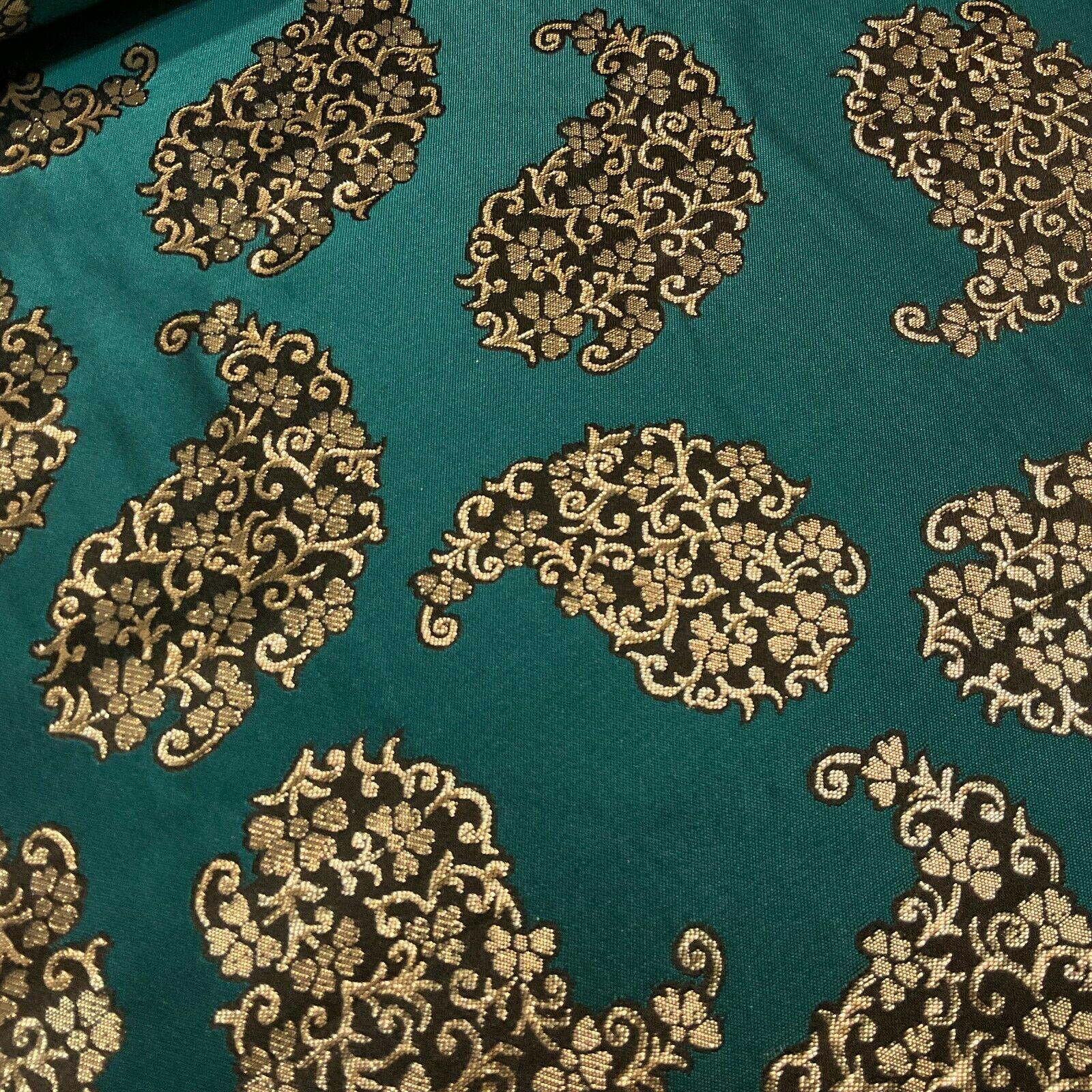 Paisley Brocade Wedding Banarsi Fabric 147 cm M1598