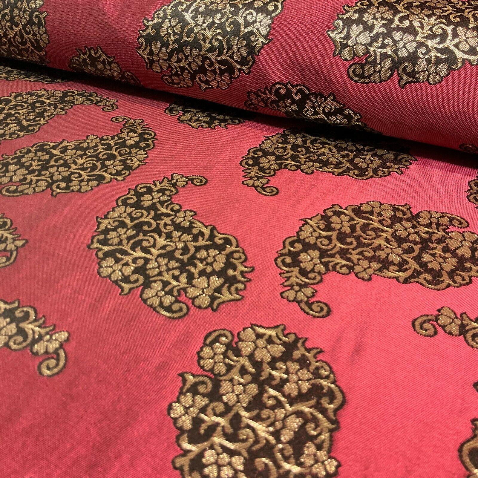 Paisley Brocade Wedding Banarsi Fabric 147 cm M1598