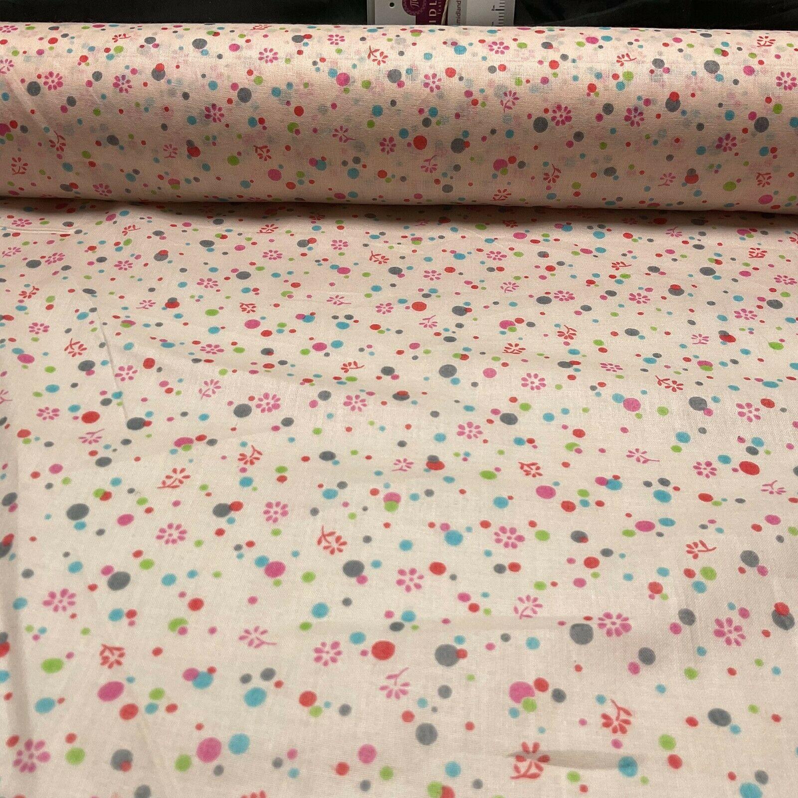 Cotton Lawn Summer small Floral dot Printed Dress fabric 111cm wide M1595