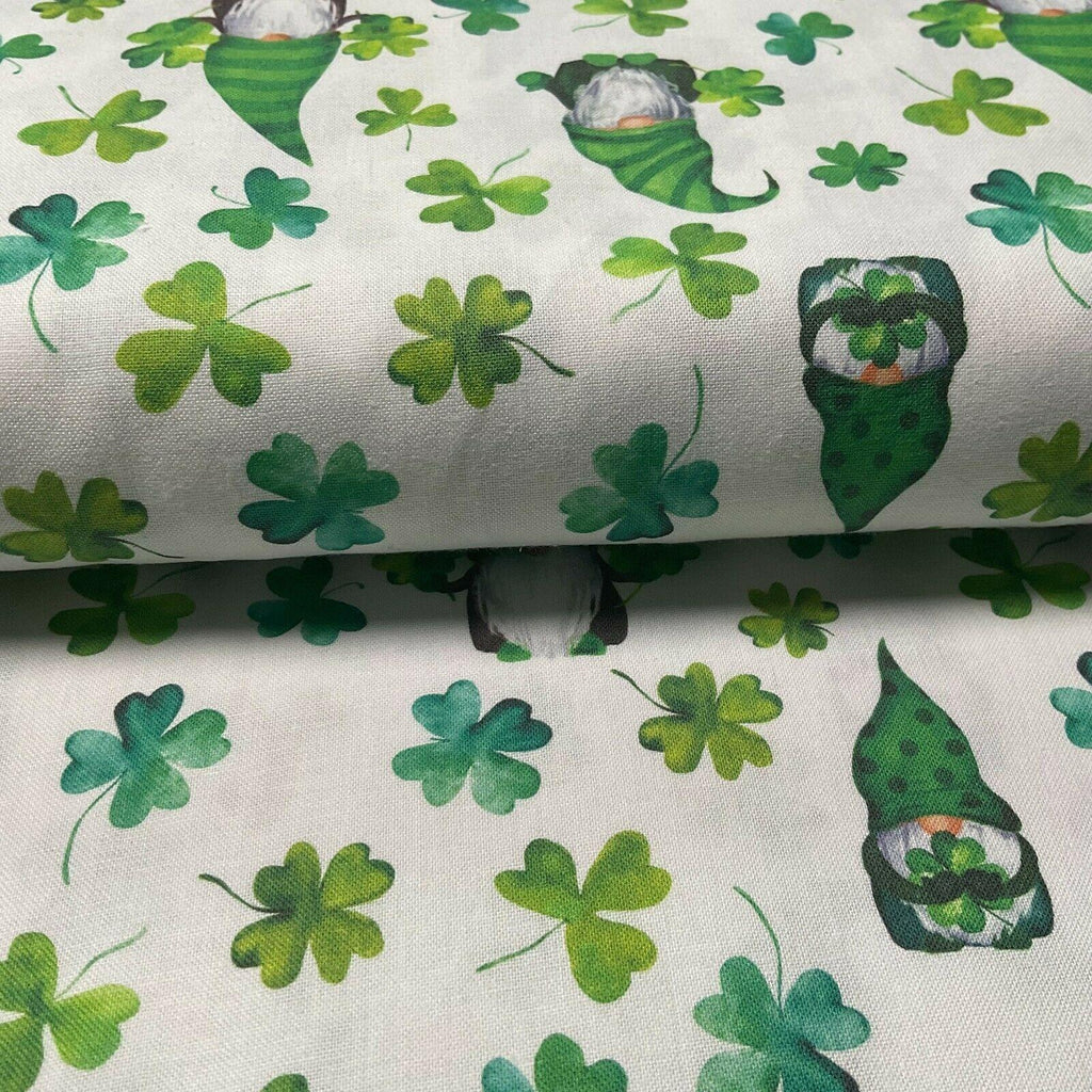 Irish Luck Shamrock St Patricks Day 100% Cotton Printed Fabric 114cm M1582