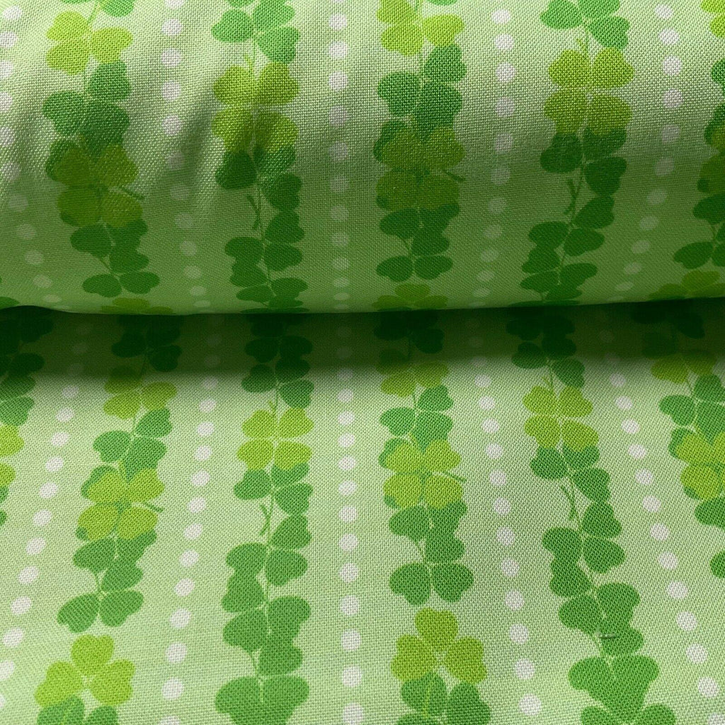 Irish Luck Shamrock St Patricks Day 100% Cotton Printed Fabric 114cm M1582