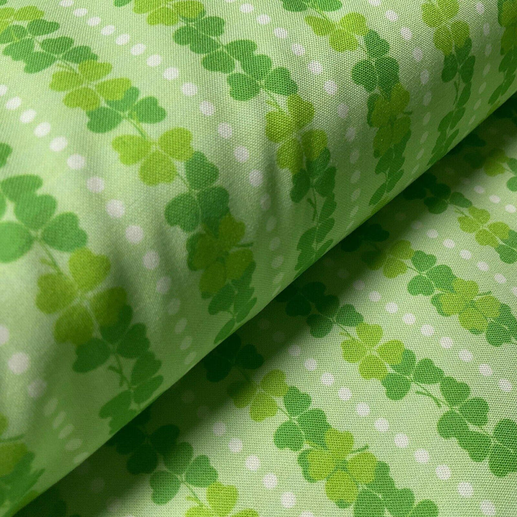 Irish Luck Shamrock St Patricks Day 100% Cotton Printed Fabric 114cm M1582