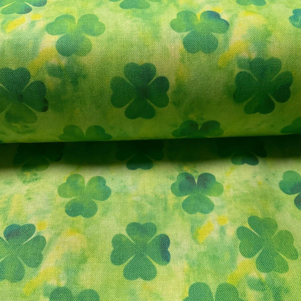 Irish Luck Shamrock St Patricks Day 100% Cotton Printed Fabric 114cm M1582