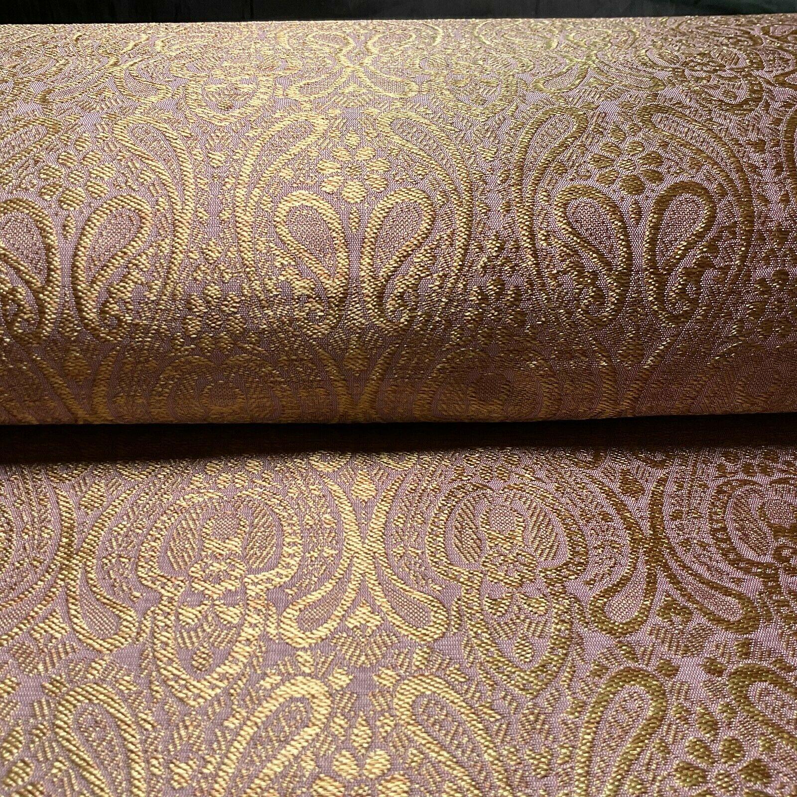 Double Paisley Brocade Wedding Banarsi Fabric 147 cm M1566