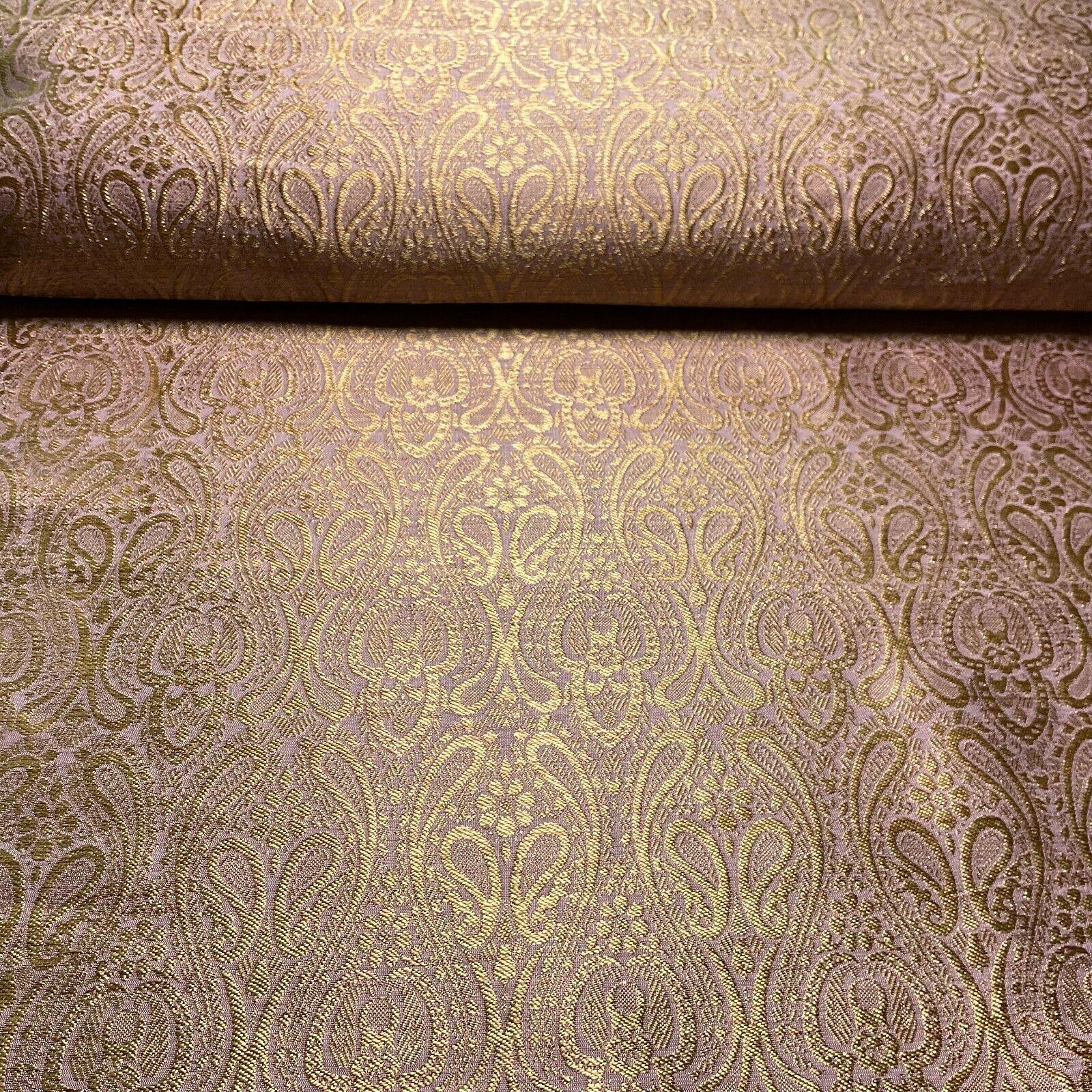 Double Paisley Brocade Wedding Banarsi Fabric 147 cm M1566