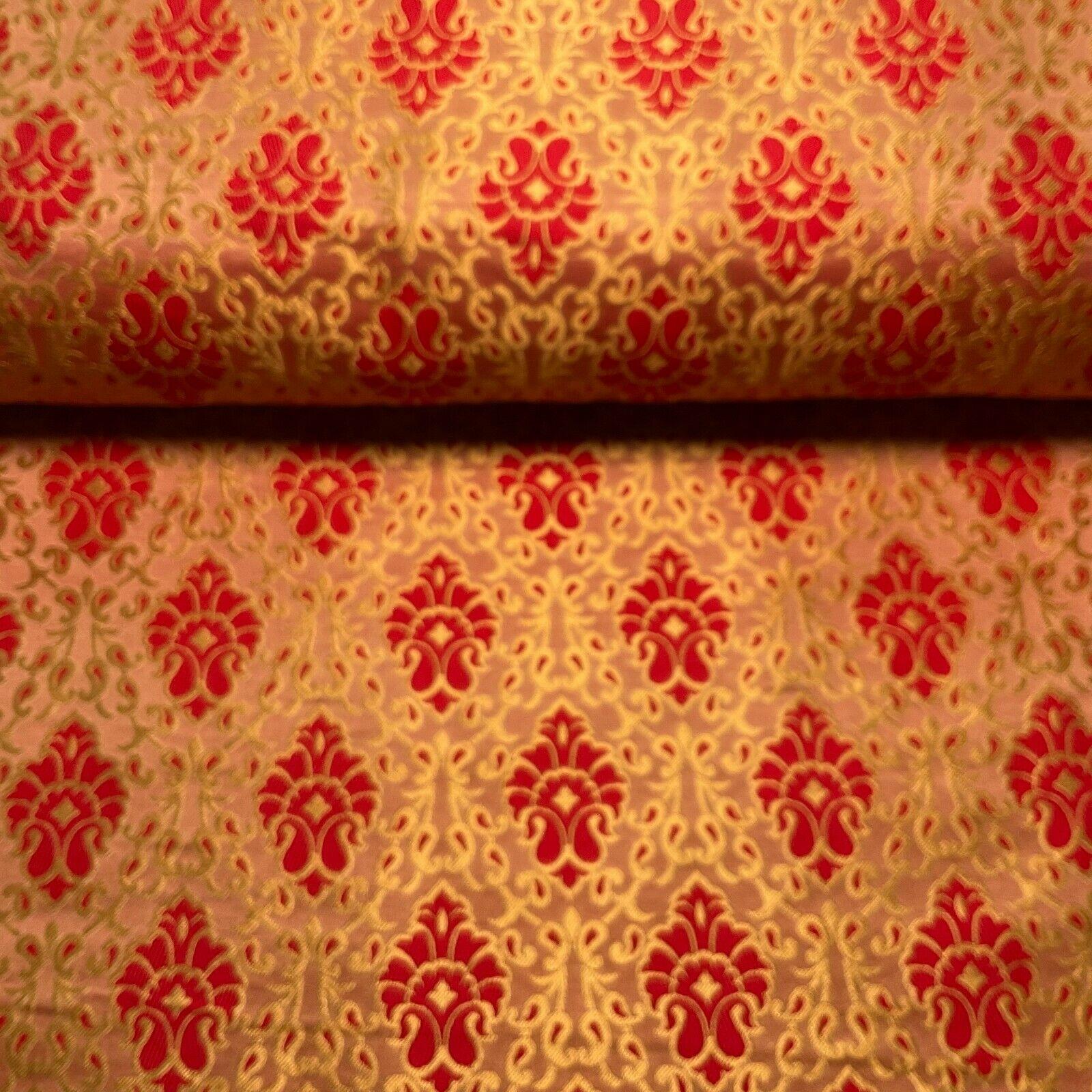 Ornamental Damask Brocade Wedding Banarsi Fabric 130 cm wide  M1565