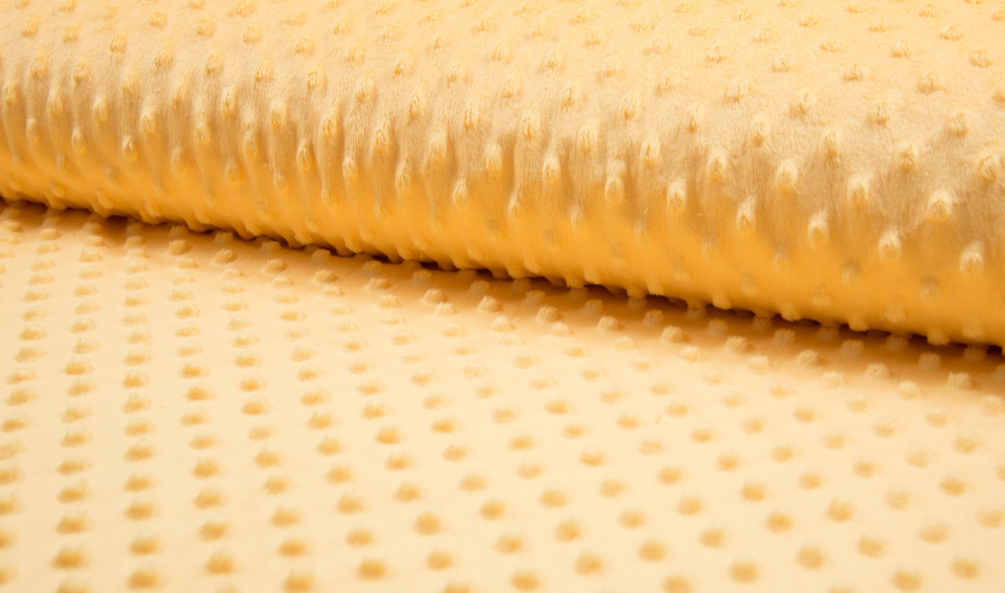 Plain Dimple Cuddle Fleece Fabric M1479 Mtex